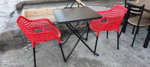 Table et chaises كراسي و طاولات 