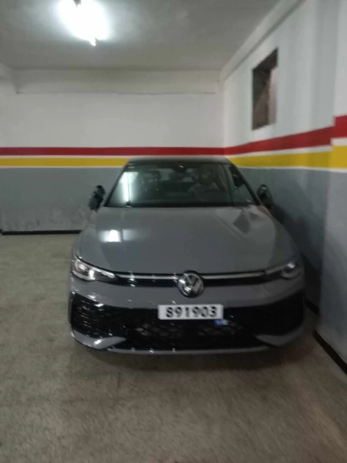 Volkswagen Golf 8 2025 R-Line