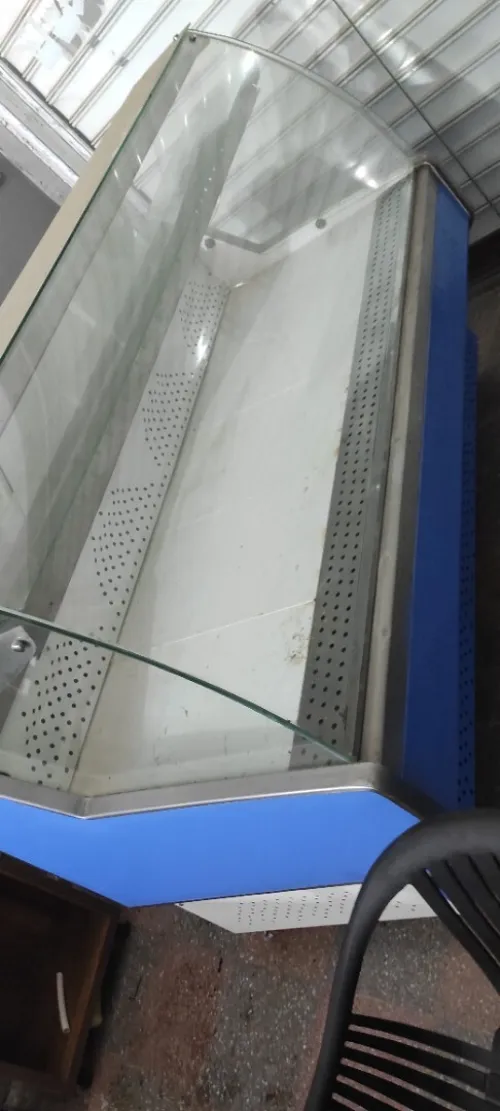 Frigo présentoir