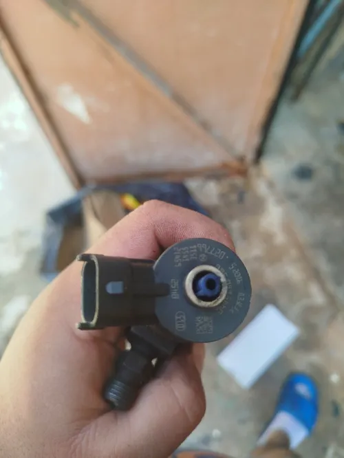 Injecteur et turbo 1.6 HDI et turbo 1.9 dci 130 ch