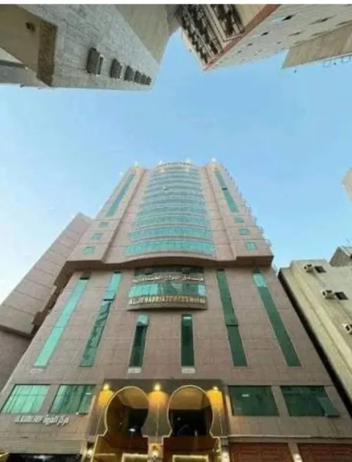 تخفيضات عمرة 10 و 22نوفمبر و 2و8و12ديسمبر باسعار لا مثيل لها  رحلة مباشرة ابتداءا من 179000 دج