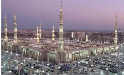 عمرة نوفمبر و ديسمبر رحلات مباشرة فندق الجزيرة 700 متر مع هدية الاطعام ابتداءا من 000 175 دج