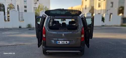 Peugeot Partner refter 2022 Allure
