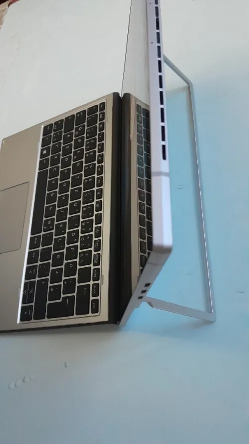 HP Elite X2 G8 13"