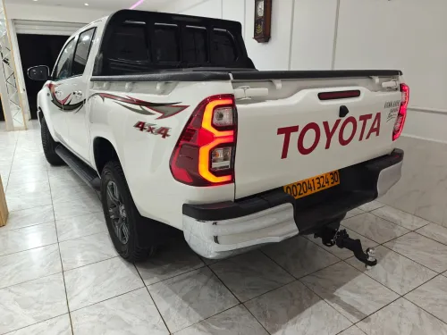 Toyota Revo  2024 SR5