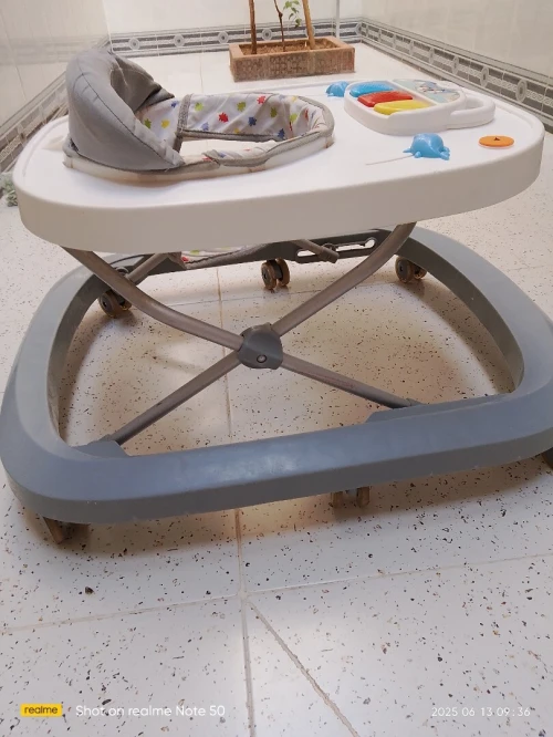Trotteur pour bébé
