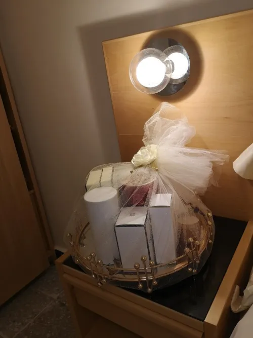 Chambre à coucher en bois hêtre 
