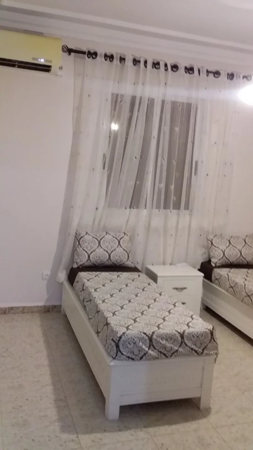 Location vacances Niveau De Villa F2 Alger Ain taya