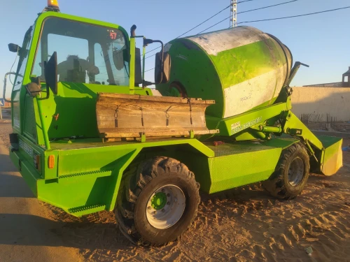 Merlo DBM 3500 EV auto- bétonnière Merlo 