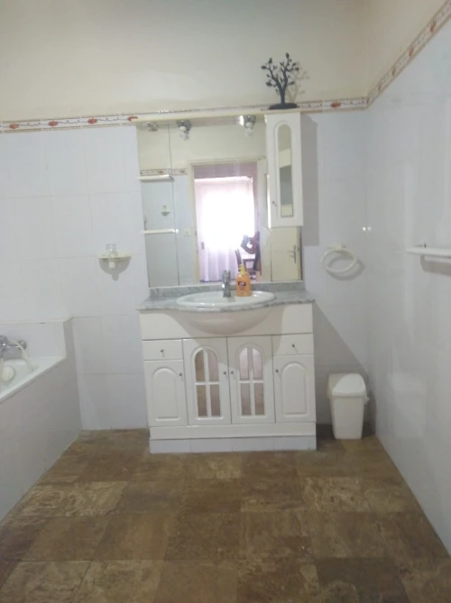 Location Appartement F4 Alger Bouzareah