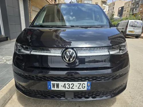 Volkswagen Multivan 2025 