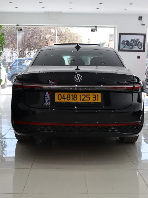 Volkswagen Passat 2025 Pro
