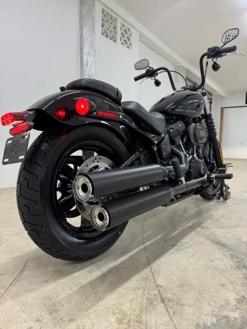 Harley Davidson Street Bob 2024