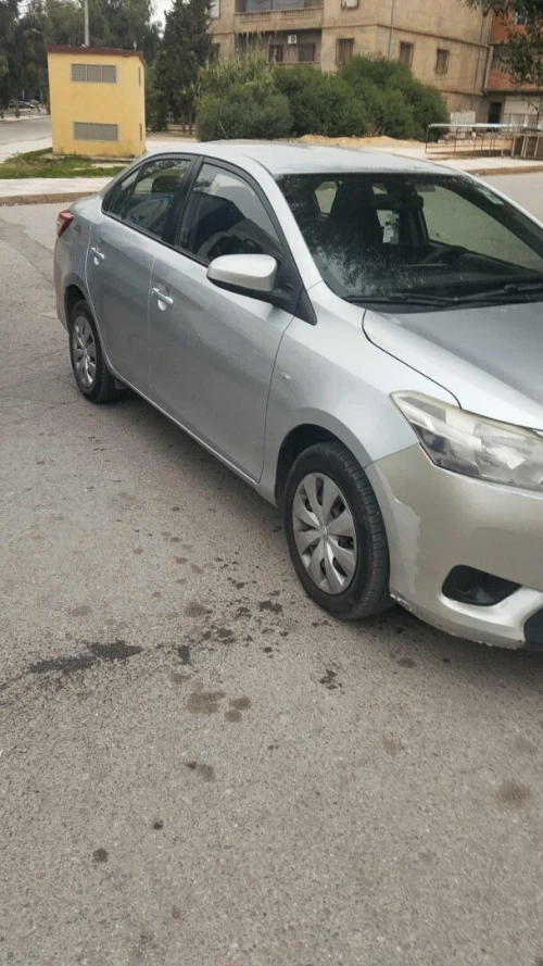 Toyota Yaris Sedan 2015 Yaris Sedan