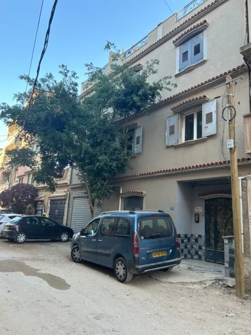 Location Appartement Niveau de villa F3 Alger Bordj el kiffan