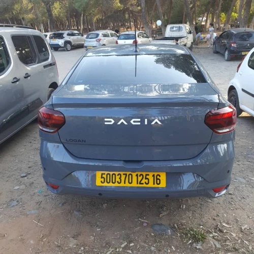 Dacia Logan 2025 Extrême