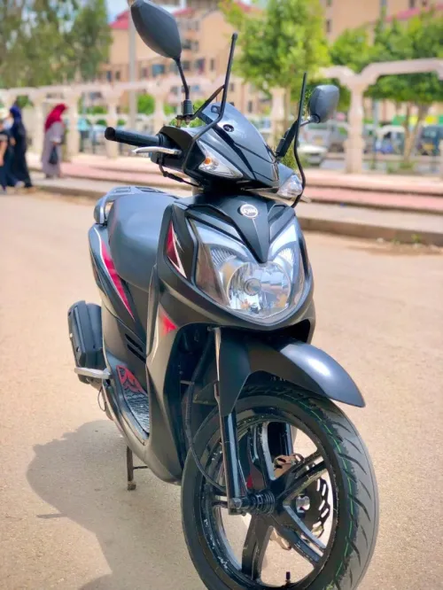Sym Sr Sym Sr noir 2024