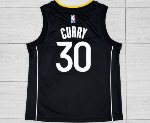 T-shirt basketball curry 30 dernier pièce