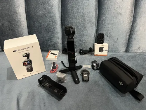 DJI Pocket 3 Creator Combo