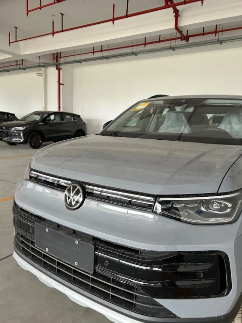Volkswagen Tahru 2026 Turbo black édition