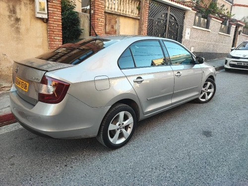 Skoda Rapid 2013 Rapid