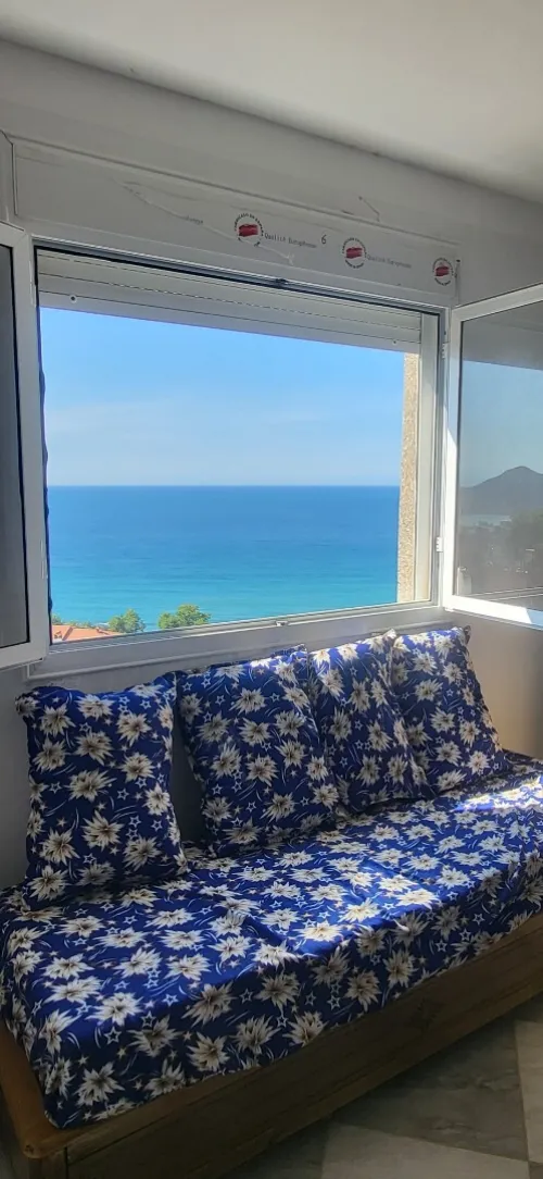 Location vacances Appartement F3 Jijel Ziama mansouriah