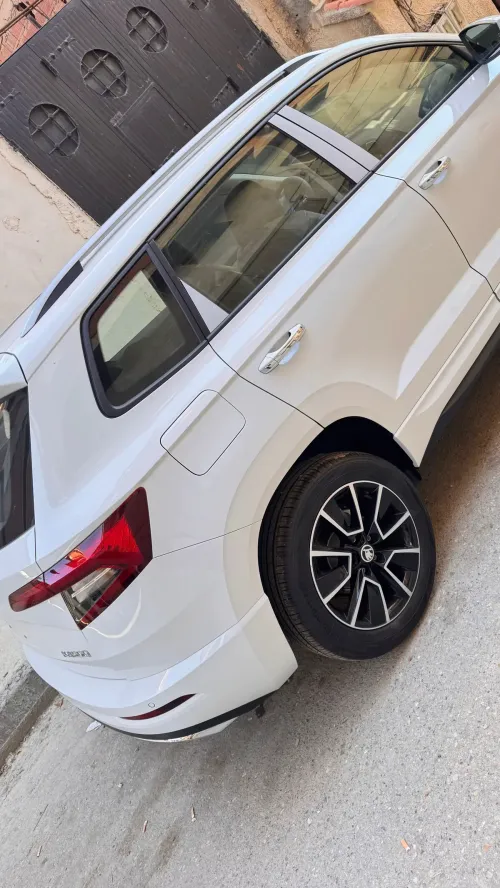 Skoda Karoq 2025 Luxury