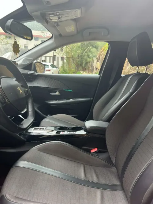 Peugeot 208 2022 Allure