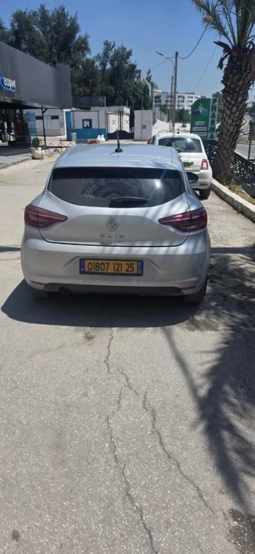 Renault clio 5 2021 equilibre