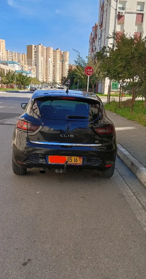 Renault Clio 4 2015 Seventeen