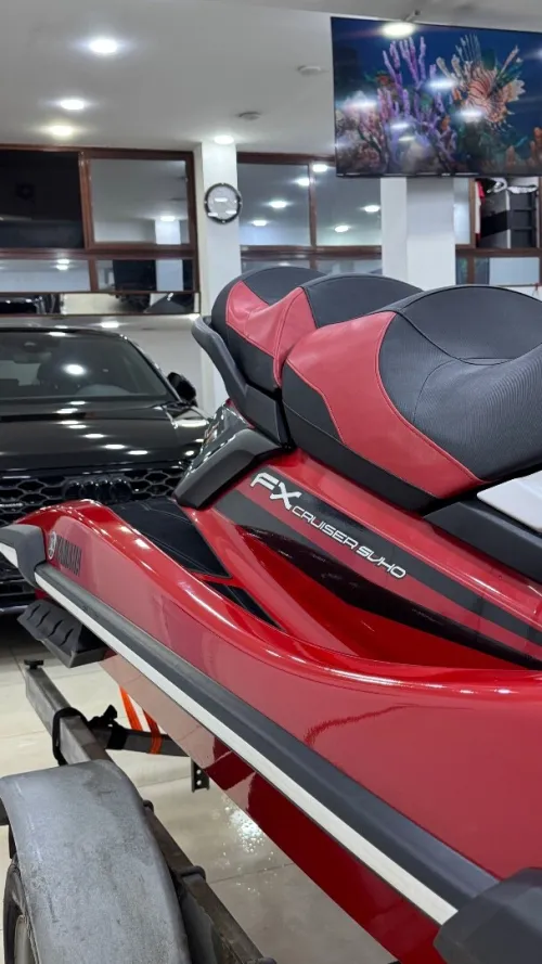 Jet ski