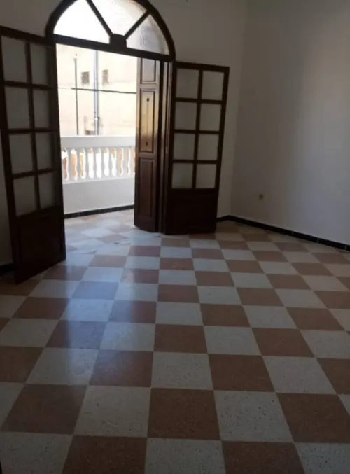 Location Appartement Niveau de villa F3 Alger Draria