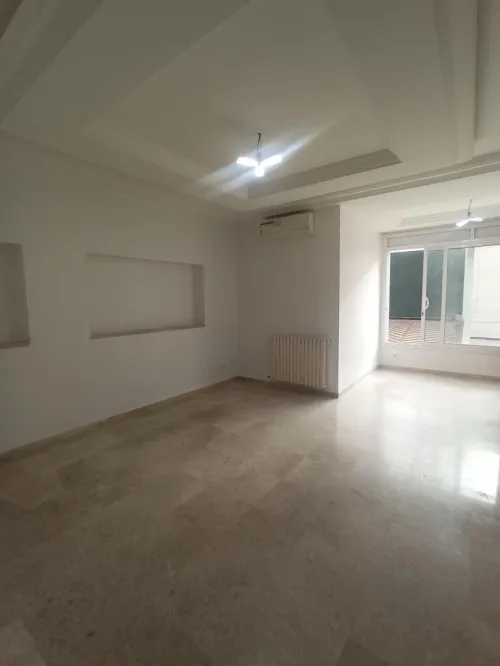 Location Appartement Niveau de villa F4 Alger Draria