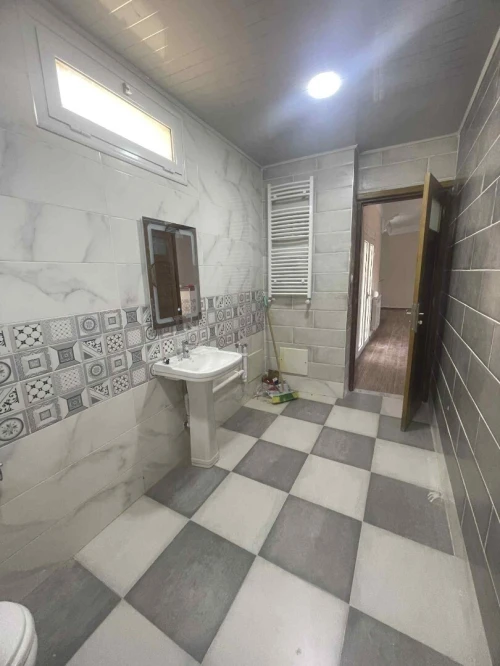 Location Appartement Niveau de villa F3 Alger Draria