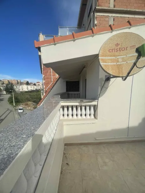 Location Appartement Niveau de villa F3 Alger Draria