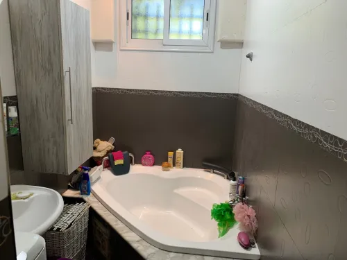 Vente Appartement Niveau de villa F3 Constantine Constantine