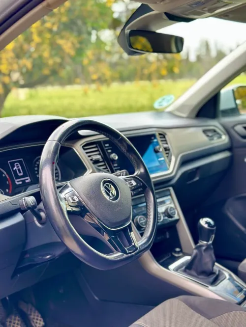 Volkswagen T-Roc 2021 Life Plus