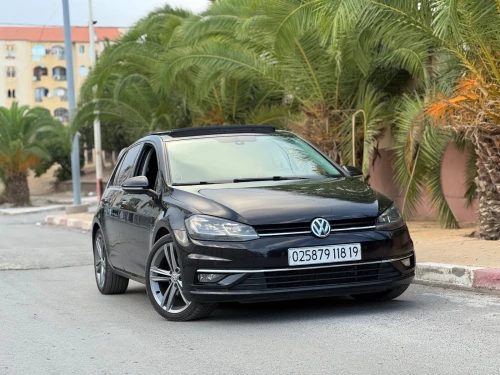 Volkswagen Golf 7 2018 Carat