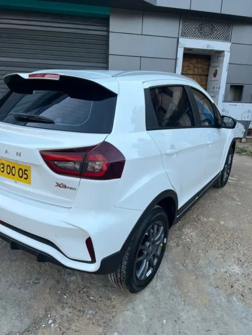 Livan X3 Pro  2025 Majmoula