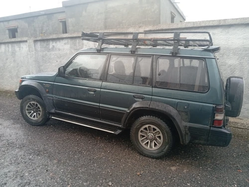 Mitsubishi 4*4 1993 
