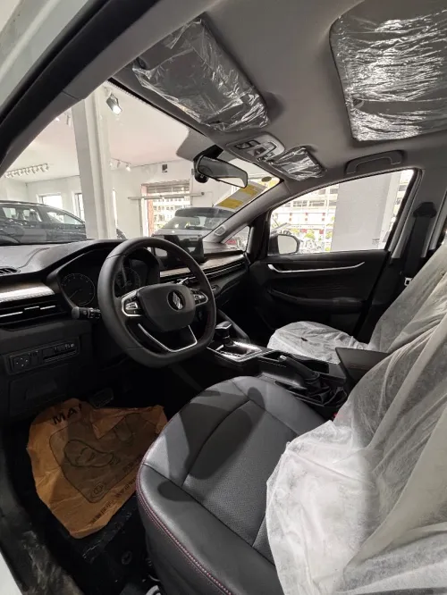 Geely livan x3 pro 2026 auto full options