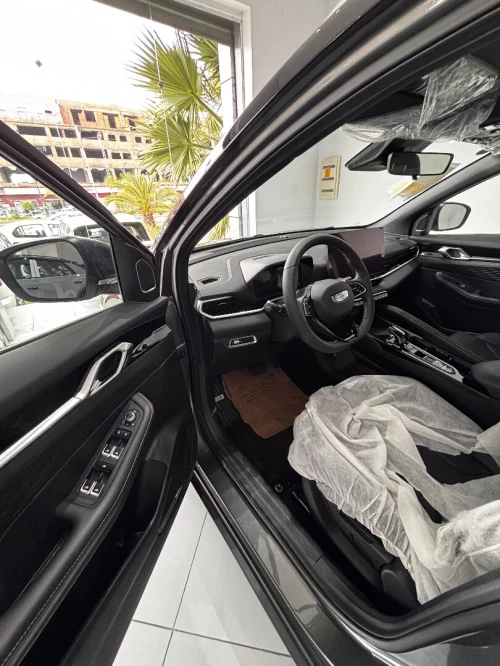 Geely Coolray 2025 FULL OPTION WITHOUT ADD