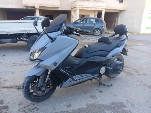 Yamaha Tmax 2014