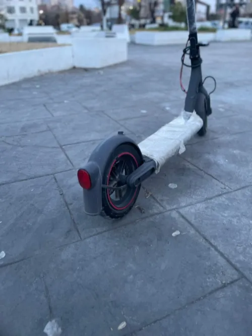 Trottinette électrique xiaomi pro 4 1er génération