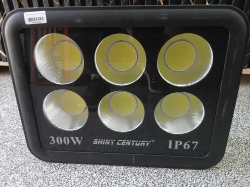 Projecteur 1 er Choix garantie 24 mois 