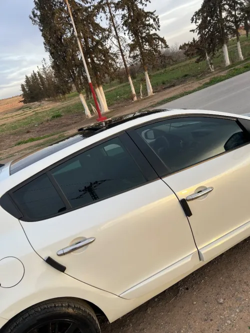 Renault Megane 3 2013 Black touche