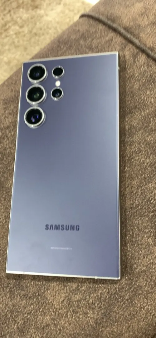 Samsung s24 ultra 1 puce 256GB/12GB S24 ultra