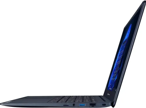 Tochiba pc. Dynabook