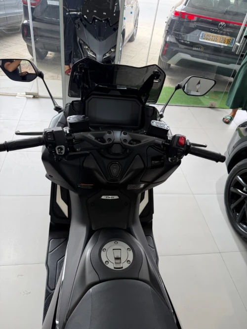 Yamaha T max 563 2026