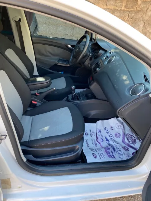 Seat Ibiza 2012 Fully +Toit ouvrant
